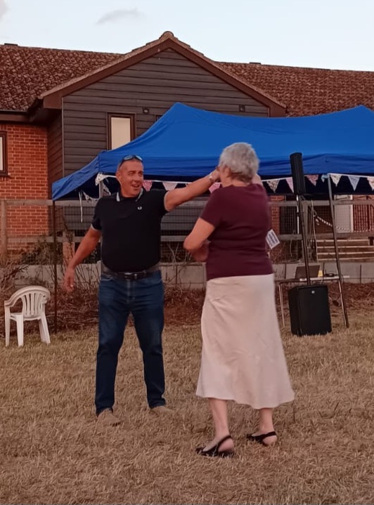 Mike & Irene enjoying a dance together